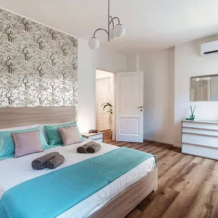 Dalia - By The House Of Travelers קומו