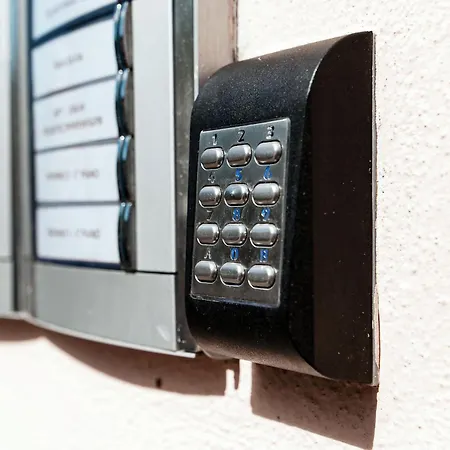 Dalia - By The House Of Travelers קומו