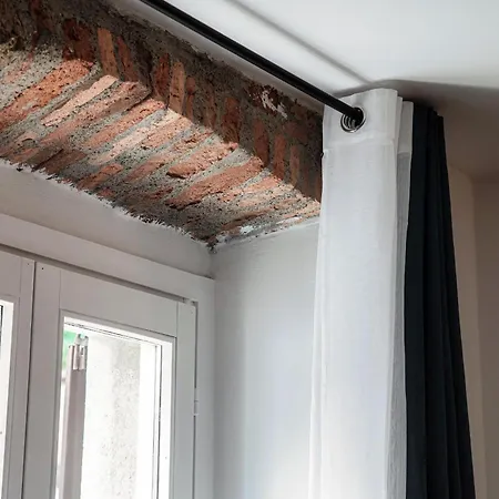 Dalia - By The House Of Travelers * Como